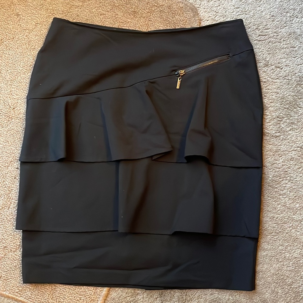 Used Size 10 Black Bisou Bisou Skirt